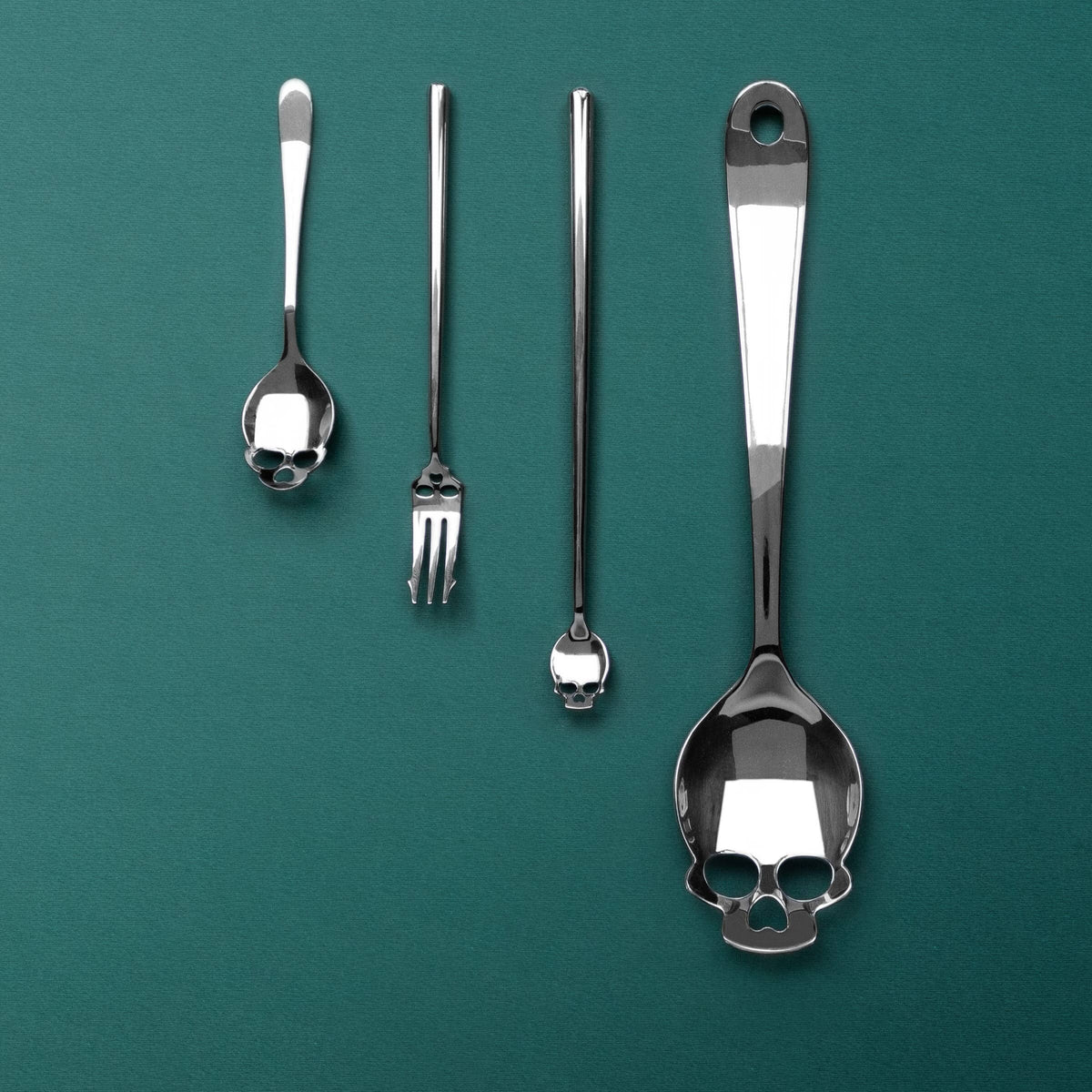 SUCK UK Ltd - USA - Skull Bar Spoon - Long-handled cocktail/dessert spoon