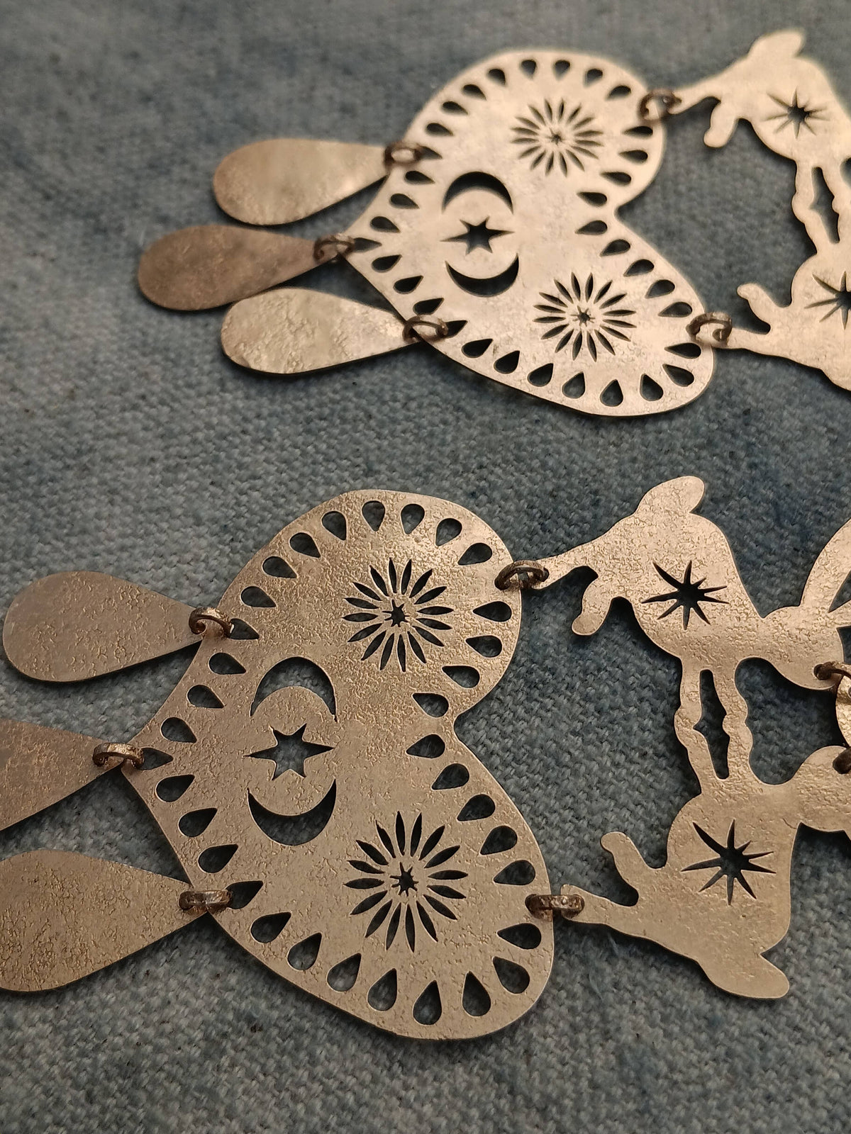 Gulushu - Dancing Hares on Hearts, Earrings