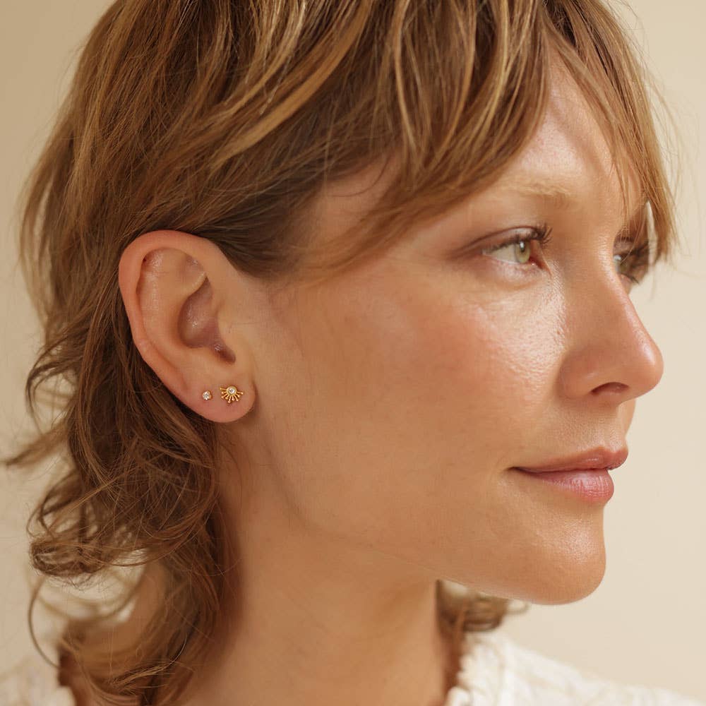 Amano Studio - Rays of Light Stud Earrings: Crystal
