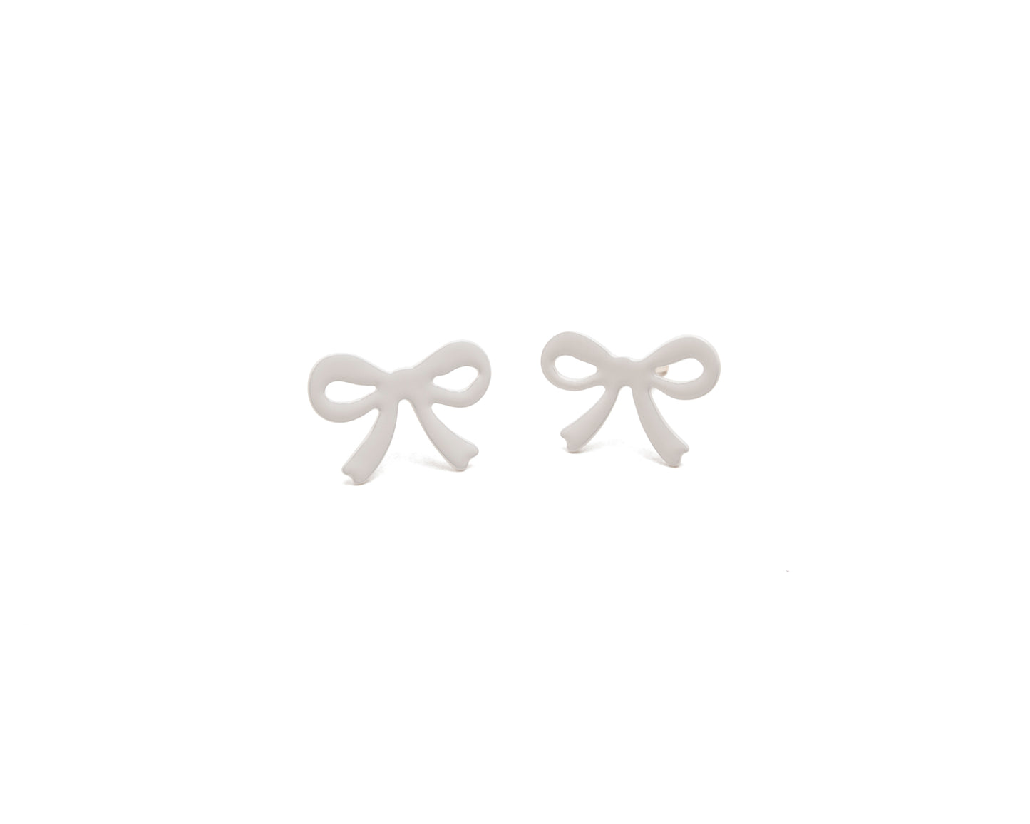 Ashley Buchanan: Ionic Bow Studs, small, cream
