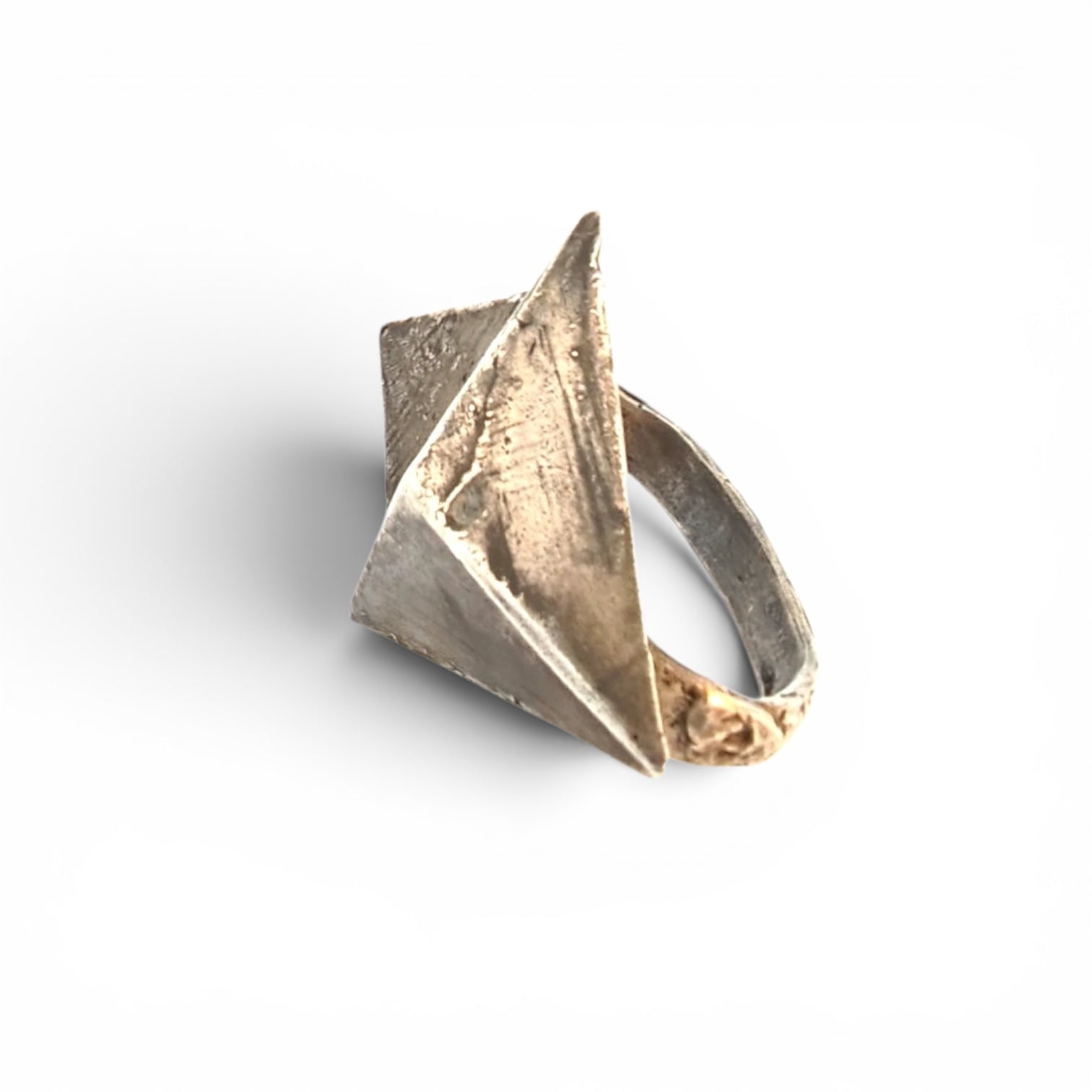 Zula: Triangle Two Finger Ring