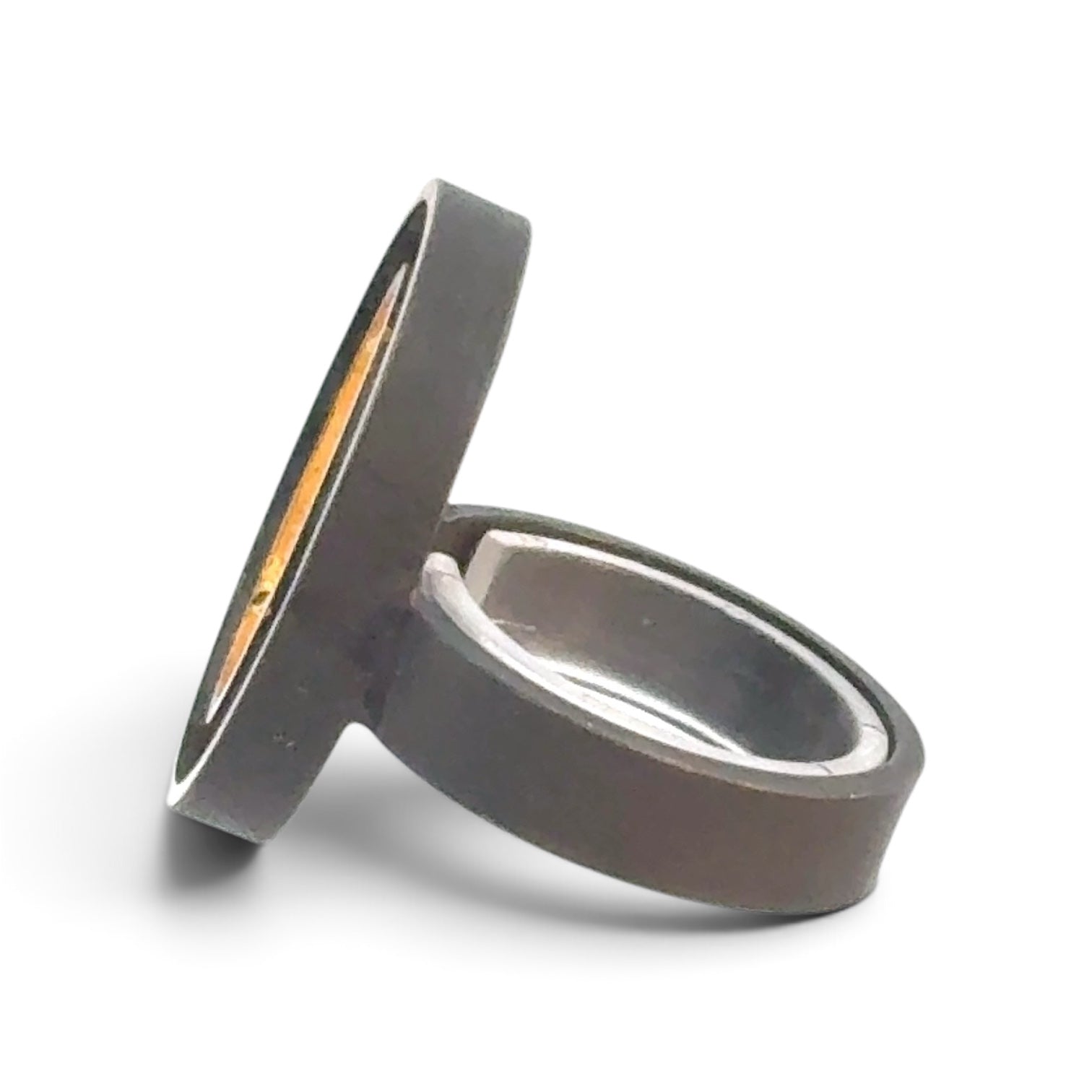 Dirigible Design: Circle Ring w/24k gold