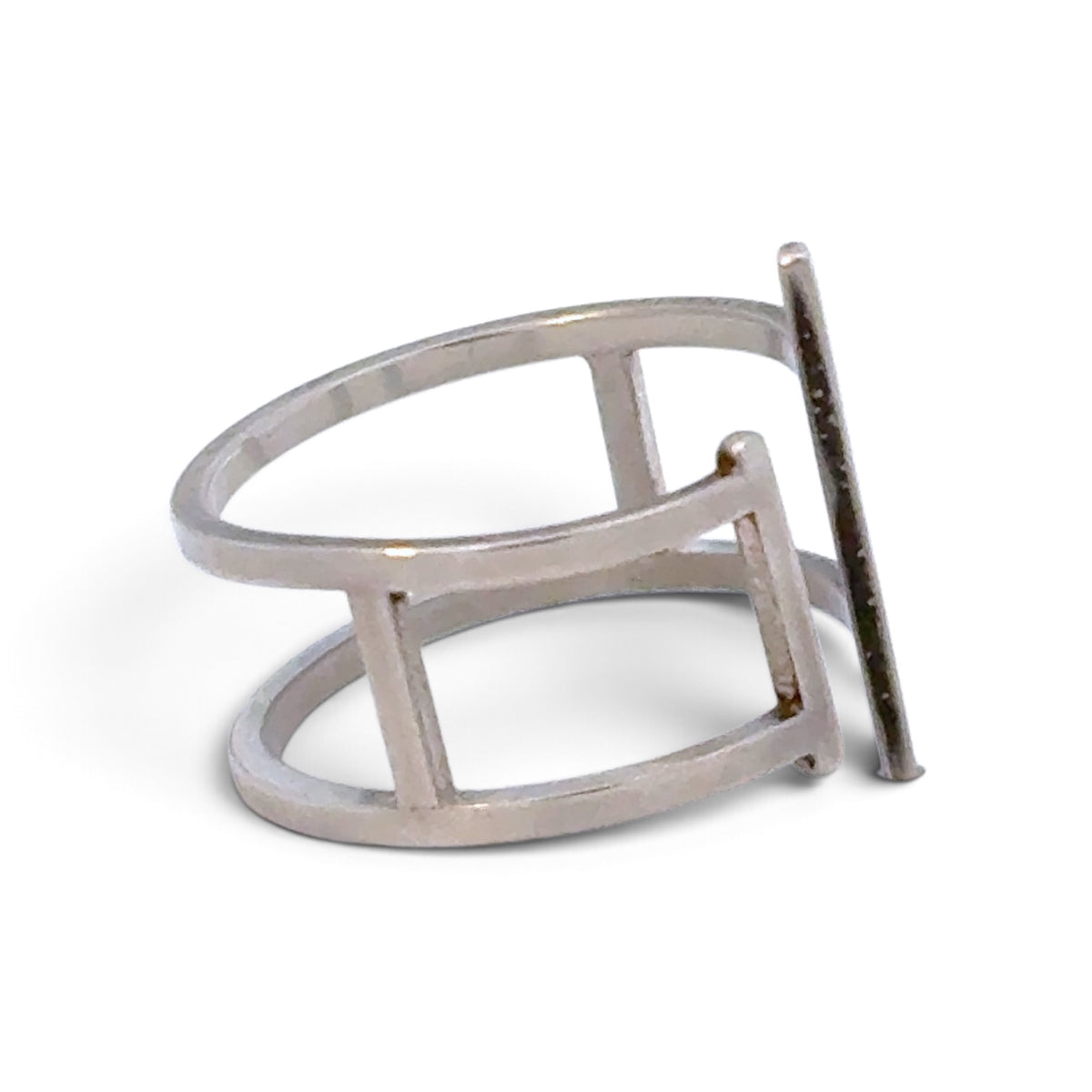 Madeleine Moore: Fences Ring, Size 5.75