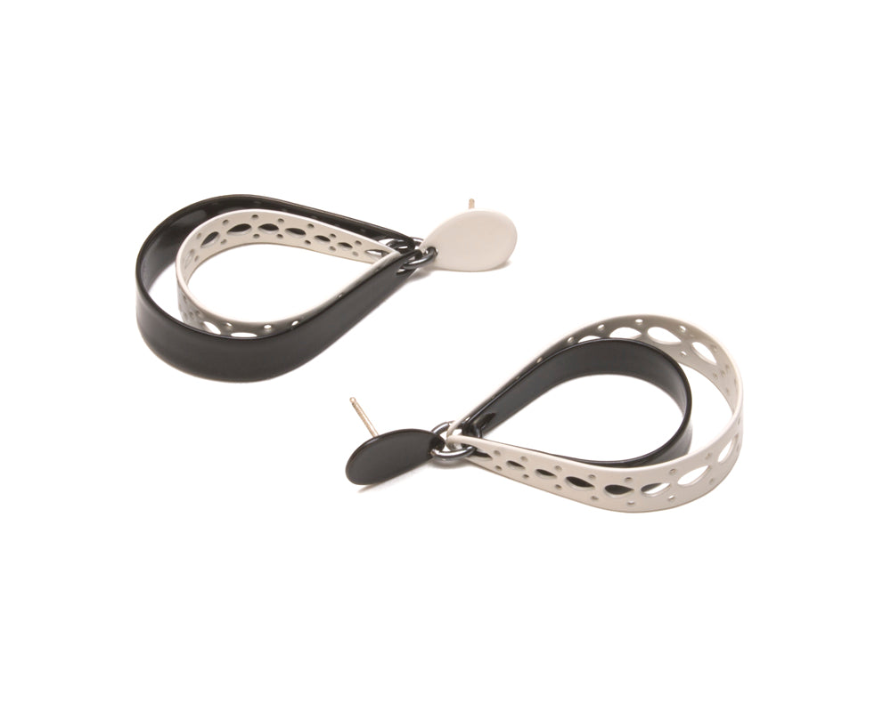 Ashley Buchanan: 3 Piece ASY Pierced Teardrops, Black/Cream