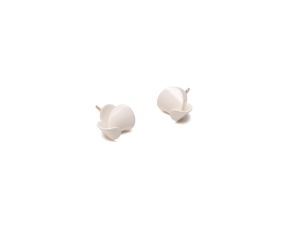Ashley Buchanan: Folded Stud Earrings, Cream.
